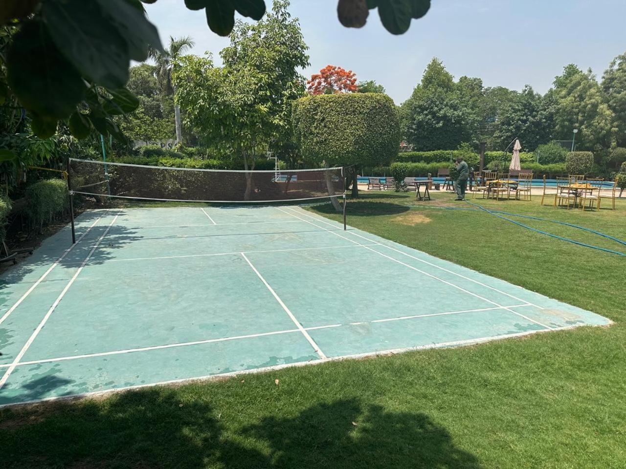 Готель Goa Country Club Ґурґаон Екстер'єр фото